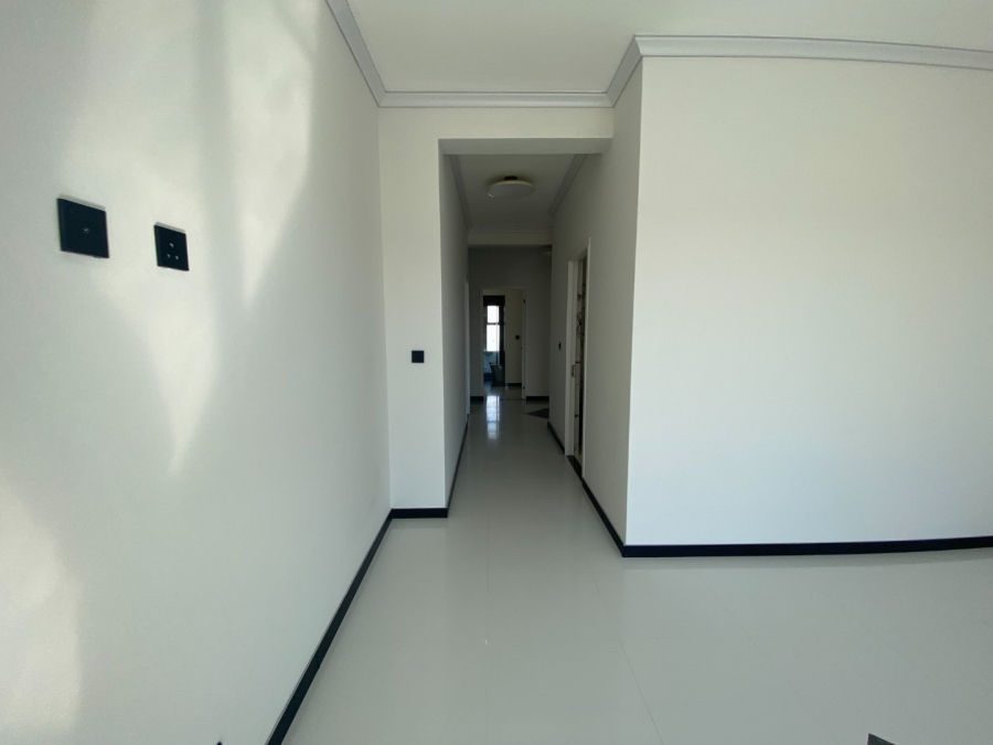 4 Bedroom Property for Sale in Sandown Western Cape